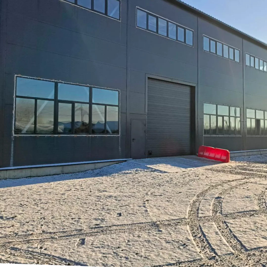 Промышленные ворота секционные ISD01 4300х4500